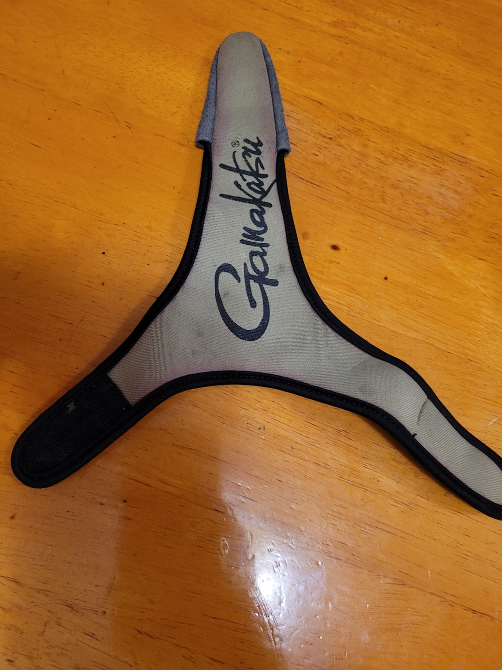 Gamakatsu Neoprene Finger Protector For Casting / Fishing